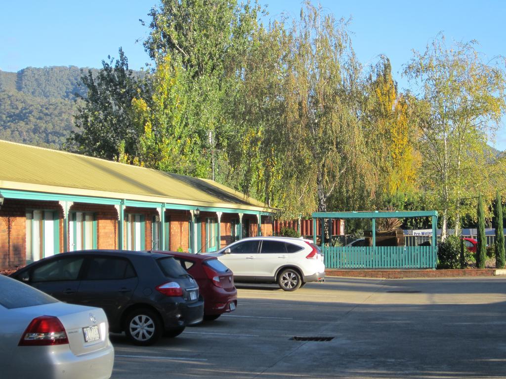 Snowgum Motel เมาท์บิวตี ภายนอก รูปภาพ