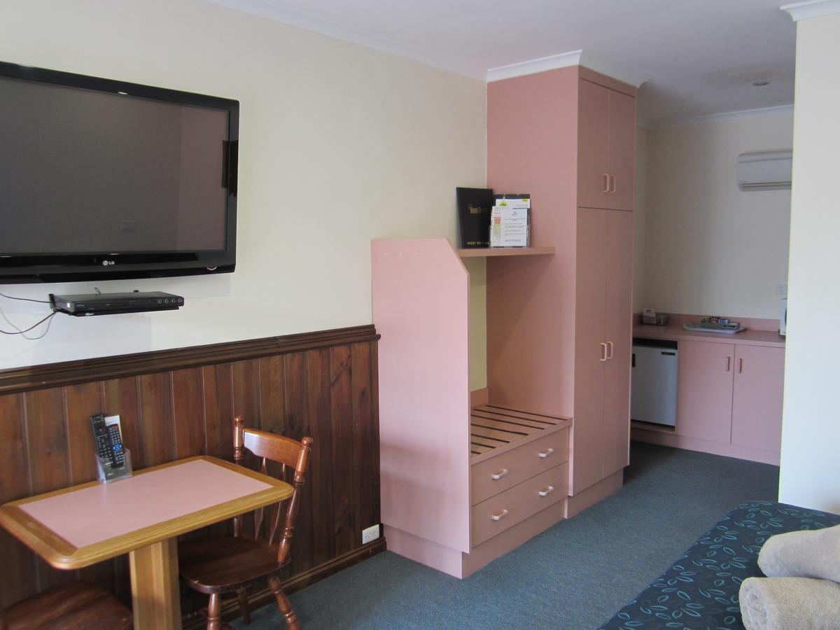 Snowgum Motel เมาท์บิวตี ภายนอก รูปภาพ