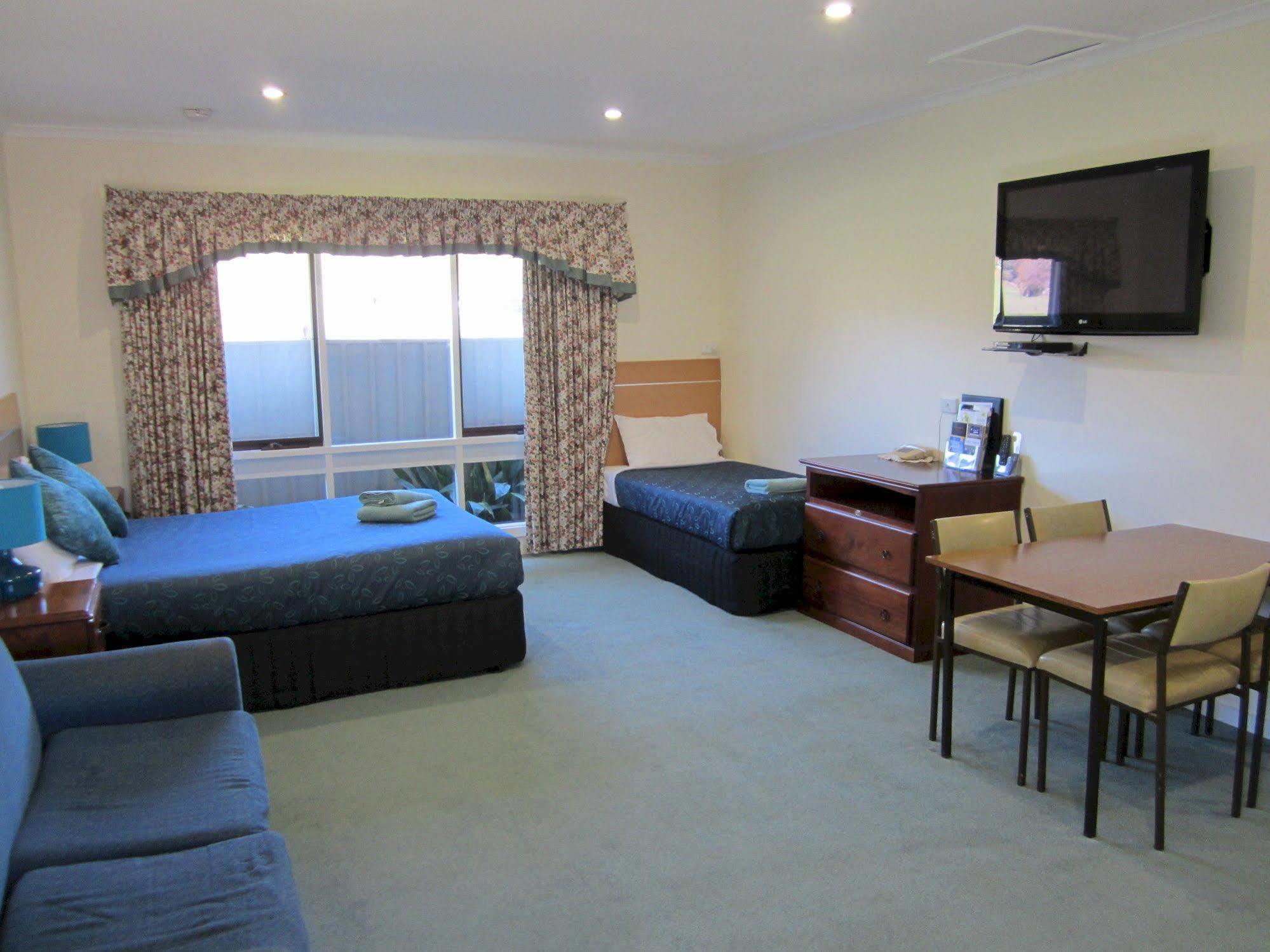 Snowgum Motel เมาท์บิวตี ภายนอก รูปภาพ